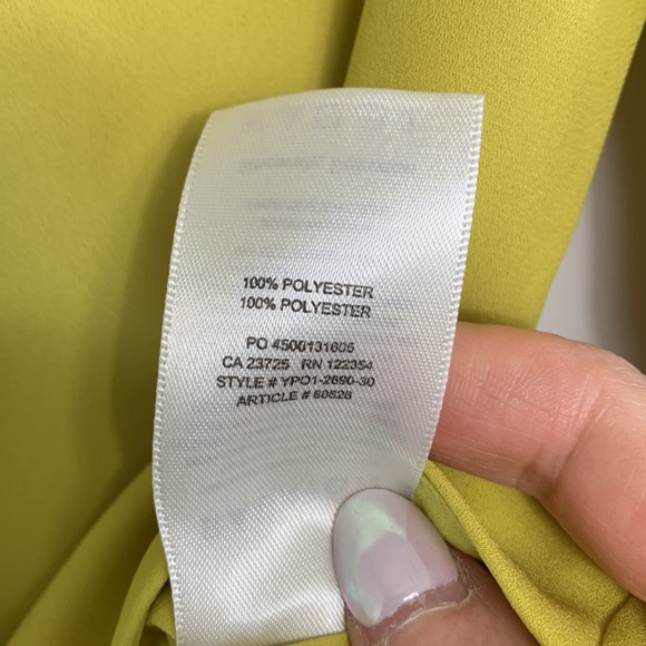 Aritzia Babaton Blouse Murphy Long Sleeve Yellow - Picture 9 of 9